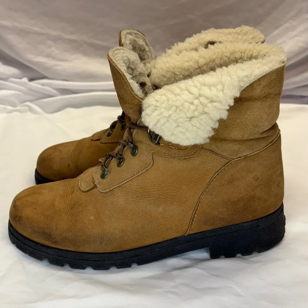 VTG Sorel Boots Women's‎ 10M Leather Shearling Lined Ankle Winter Made in Canada